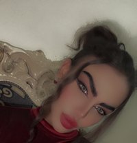 وتين - Transsexual escort agency in Damascus