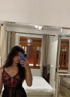خيال خوري حلب - Acompañantes transexual in Damascus Photo 4 of 4