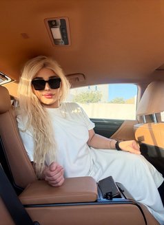 𝐀𝐫𝐚𝐛 𝐲𝐚𝐫𝐚 𑁍 عربية - Acompañantes transexual in Dubai Photo 17 of 23