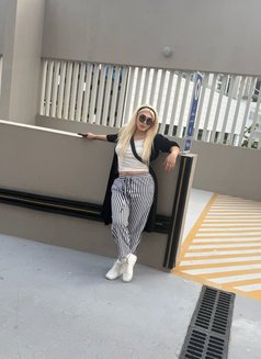 𝐀𝐫𝐚𝐛 𝐲𝐚𝐫𝐚 𑁍 عربية - Transsexual escort in Dubai Photo 20 of 21