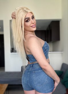 𝐀𝐫𝐚𝐛 𝐲𝐚𝐫𝐚 𑁍 عربية - Transsexual escort in Dubai Photo 24 of 30