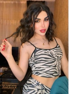 عسليه - Acompañantes transexual in Erbil Photo 15 of 23