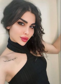 عسليه - Acompañantes transexual in Erbil Photo 16 of 23