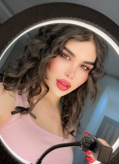 عسليه - Acompañantes transexual in Erbil Photo 26 of 30