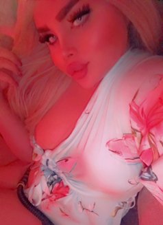 هيفا - Acompañantes transexual in Erbil Photo 8 of 10