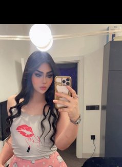 عسوله - Transsexual escort in Erbil Photo 2 of 5