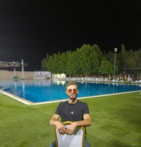 جوني امير اسكورت - Male escort in Beirut