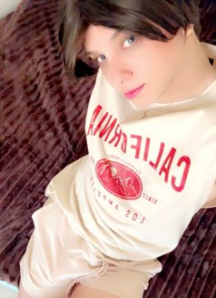 علاوي - Male escort in Muscat Photo 2 of 4