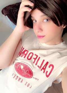 علاوي - Male escort in Muscat Photo 4 of 4