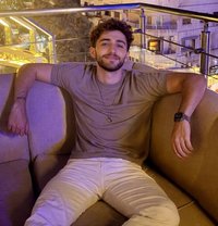 فحل سوري شارقه - Male escort in Sharjah