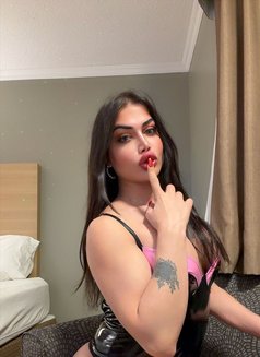 امتلك اكبر قضيب - Male escort in Vancouver Photo 9 of 13