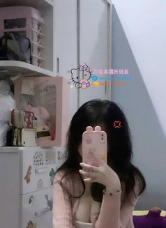 夢花營 - escort agency in Taipei Photo 3 of 3