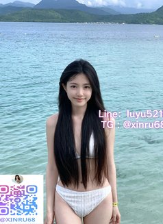 李欣悅 - escort agency in Taipei Photo 1 of 10