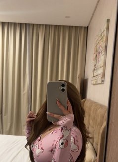 𝒜𝑀𝐸𝑅𝒜𝐻 | أميرة 🪬 - escort in Al Manama Photo 7 of 7
