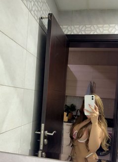 𝒜𝑀𝐸𝑅𝒜𝐻 | أميرة 🪬 - escort in Al Manama Photo 3 of 9