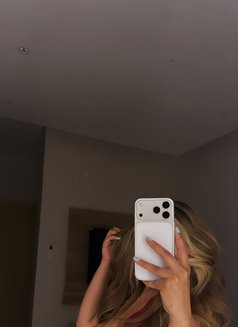 𝒜𝑀𝐸𝑅𝒜𝐻 | أميرة 🪬 - puta in Al Manama Photo 9 of 9