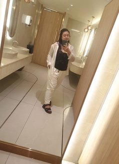 น้ำขิง - puta in Bangkok Photo 4 of 8