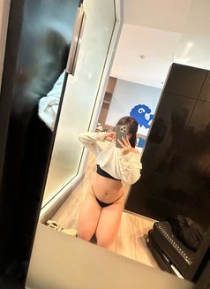 Meya - escort in Chiang Mai Photo 5 of 8