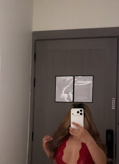 ๐๐๐ธ๐
๐๐ป | ุฃู
ูุฑุฉ ๐ชฌ - puta in Al Manama Photo 9 of 9