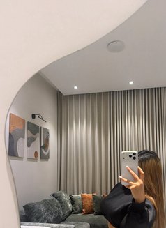 𝒜𝑀𝐸𝑅𝒜𝐻 | أميرة 🪬 - escort in Al Manama Photo 15 of 16