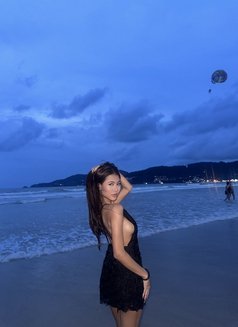 Nikki - puta in Phuket Photo 3 of 7