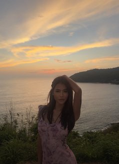 Nikki - puta in Phuket Photo 4 of 7