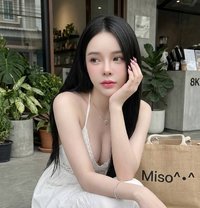 วิวี่ วีไอพี - puta in Taichung