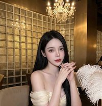 วิวี่ วีไอพี - puta in Taichung