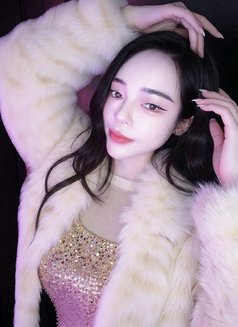 วิวี่ วีไอพี - puta in Taipei Photo 9 of 9