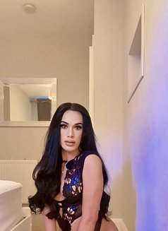 เจสสิก้า - Transsexual escort in Aberdeen Photo 16 of 24