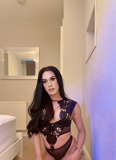 เจสสิก้า - Transsexual escort in Aberdeen Photo 17 of 24