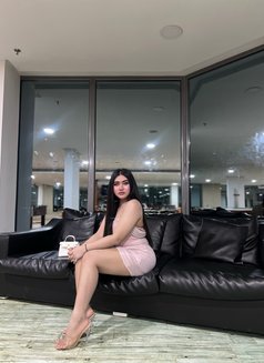 ลาตีน่า - masseuse in Al Juffair Photo 11 of 11