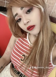 คนไทยในญี่ปุ่น🇹🇭🇧🇭 - Transsexual companion in Um Al Hassam Photo 1 of 6