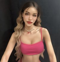 อลิซ กระเทย คุ้มกัน - Transsexual escort in Bangkok