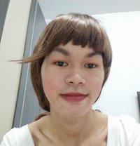 เอมมี่ - Transsexual adult performer in Bangkok