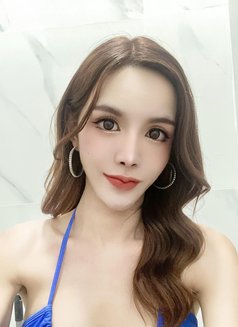 นภวรรณ - Transsexual escort in Bangkok Photo 7 of 11