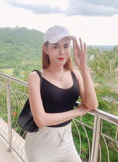 นภวรรณ - Transsexual escort in Bangkok Photo 9 of 11