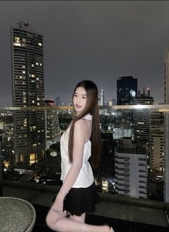 Cha Em - Transsexual escort in Bangkok Photo 17 of 20