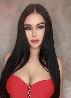 เบลล่า ไอ้จ้อนใหญ่ กับ น้ําเชื้อ หวาน - Transsexual escort in Doha Photo 5 of 7