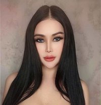 เบลล่า ไอ้จ้อนใหญ่ กับ น้ําเชื้อ หวาน - Transsexual escort in Doha Photo 5 of 7