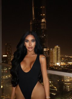 أميرة - Transsexual escort in Dubai Photo 30 of 30