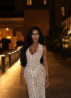 أميرة - Transsexual escort in Dubai Photo 28 of 30