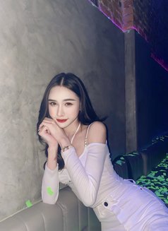 หิมะ - Transsexual escort in Hong Kong Photo 18 of 22