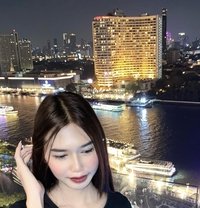 เมริน - Transsexual escort in Bangkok