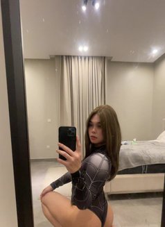 New big cock πΈπ¦ - Transsexual escort in Jeddah Photo 7 of 12