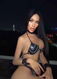 โซเฟีย - Dominadora transexual in Pattaya Photo 5 of 9