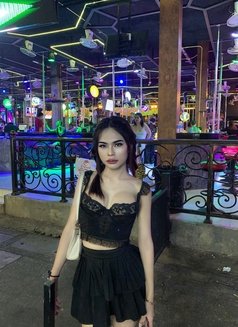 ญาญ่า - Transsexual escort in Phuket Photo 3 of 6