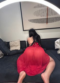 Amanda - Transsexual escort agency in Riyadh Photo 9 of 12