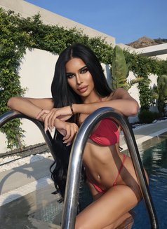 أميرة - Transsexual escort in Riyadh Photo 28 of 30