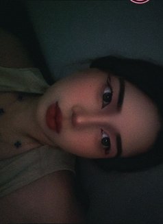 รุจิรา ธรรมพันธา - Male escort in Bangkok Photo 3 of 3